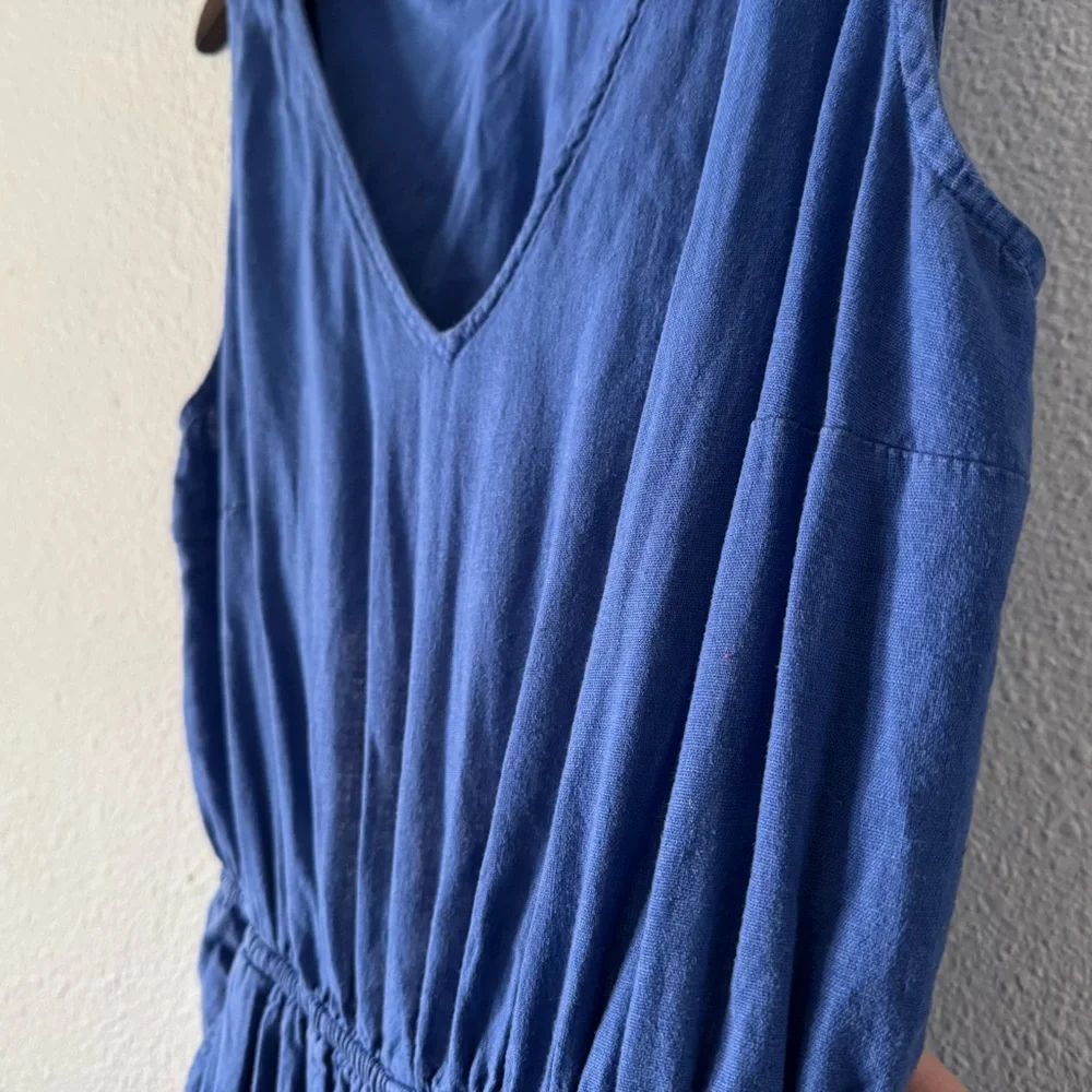 Universal Thread Blue Jumpsuit V Neck Open Back Wide Leg XL Boho Effortless Chic - Picture 3 of 16